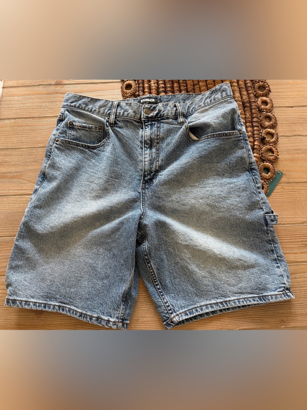 RSQ Men’s Loose Carpenter Jorts - Medium Wash
